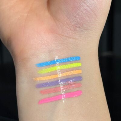 خط چشم رنگیcolor در 6 رنگ